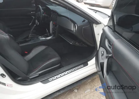 2015 Subaru Brz Limited из США, поврежденный, VIN JF1ZCAC19F9604486